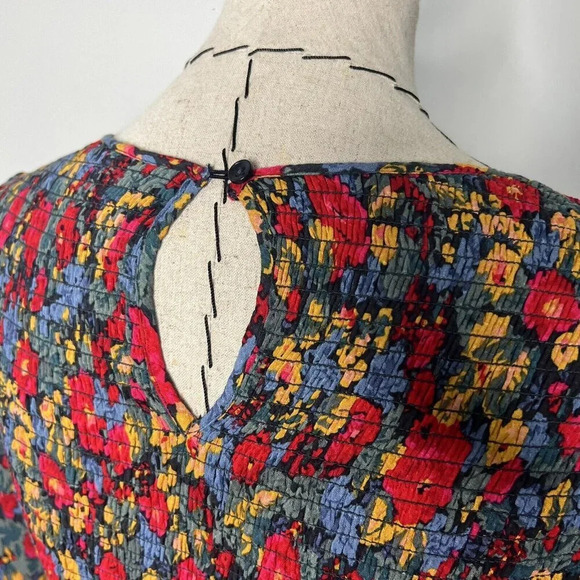 isabel maternity by ingrid isabel Floral Smocked Chest Blouse Sz XS 3/4 Sleeve - Picture 5 of 9